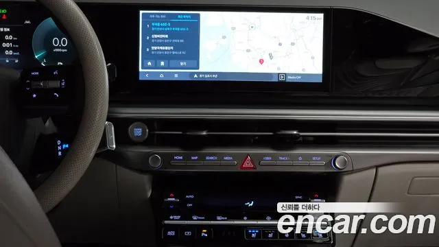 Hyundai Grandeur GN7 — Фото автомобиля 14