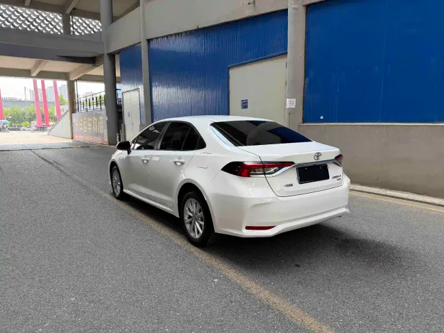 Toyota Corolla — Фото автомобиля 4