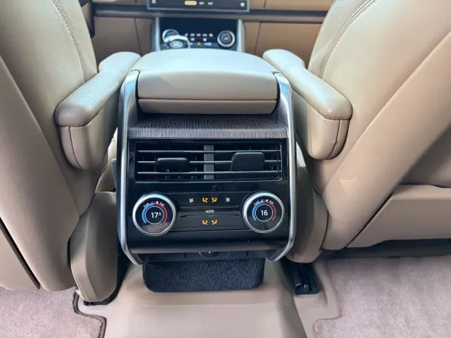 Land Rover Range Rover — Фото автомобиля 18