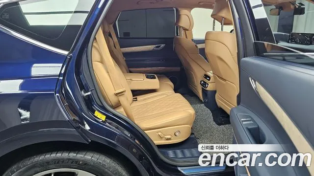 Genesis GV80 2.5T Бензин AWD — Фото автомобиля 10
