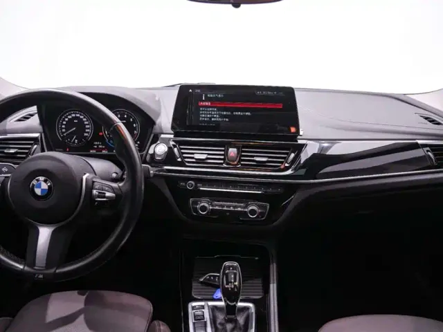 BMW 1 Series — Фото автомобиля 22