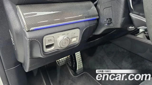 Mercedes-Benz GLE-Class — Фото автомобиля 19