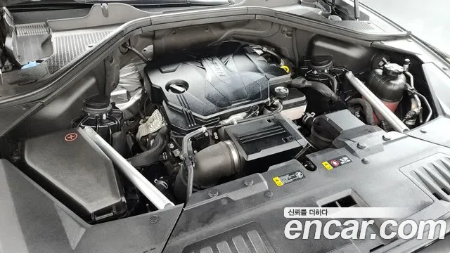 Genesis GV80 — Фото автомобиля 9