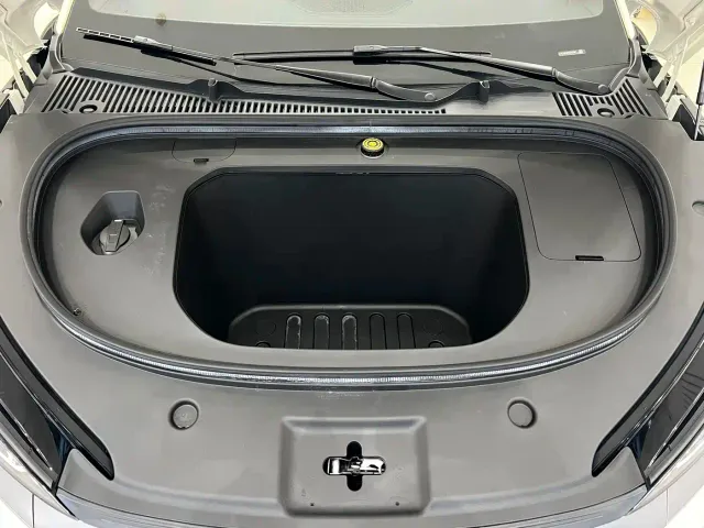BYD Qin L — Фото автомобиля 17