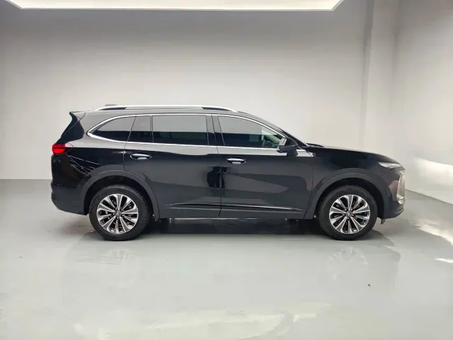 Buick Envision Plus — Фото автомобиля 9