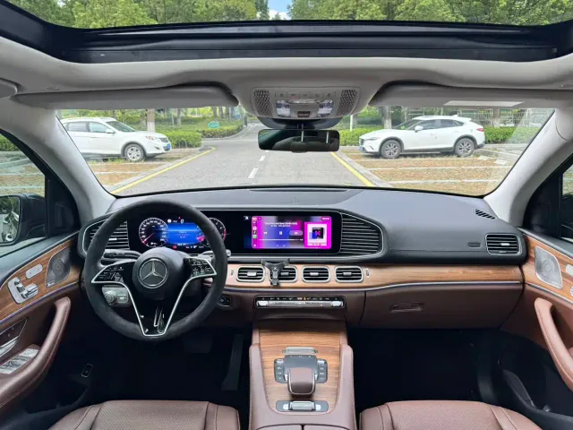 Mercedes-Benz GLE-Class — Фото автомобиля 6