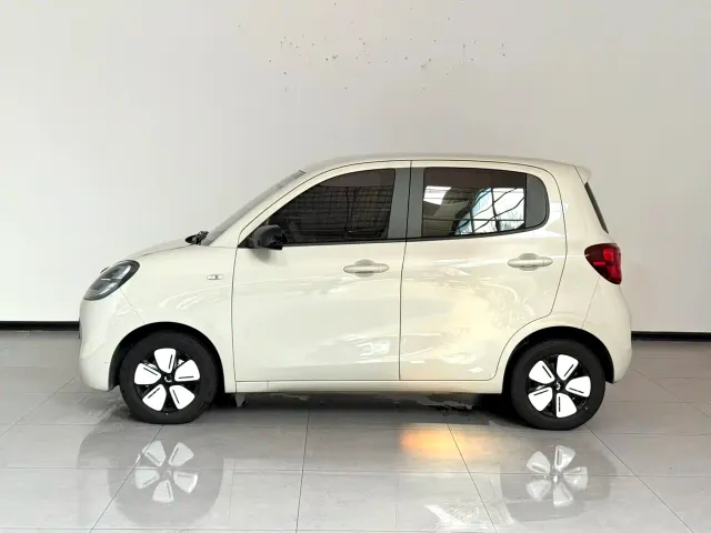 Wuling Hongguang Mini EV — Фото автомобиля 4