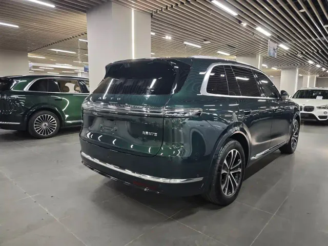 Aito M7 — Фото автомобиля 4