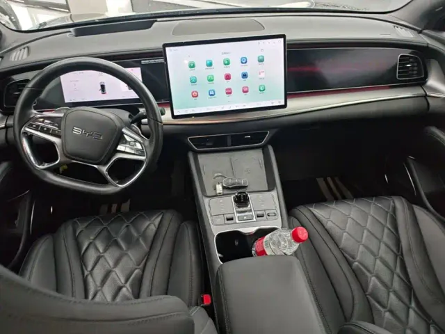 BYD Sealion 07 EV — Фото автомобиля 9