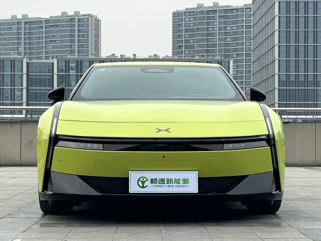 Xpeng P7 — Фото автомобиля 2