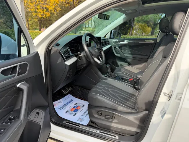 Volkswagen Tiguan L — Фото автомобиля 4