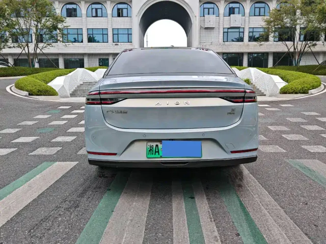 GAC Aion S Plus — Фото автомобиля 14