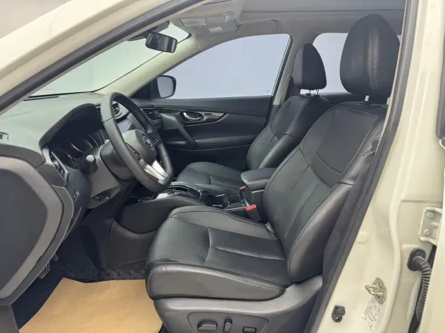 Nissan X-Trail — Фото автомобиля 5