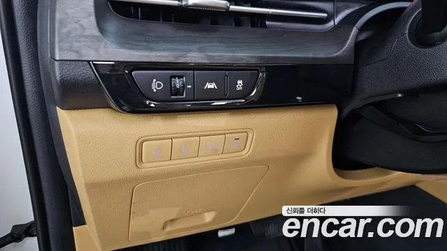 Kia Canival Carnival 4 поколение Бензин 9 мест Signature — Фото автомобиля 12