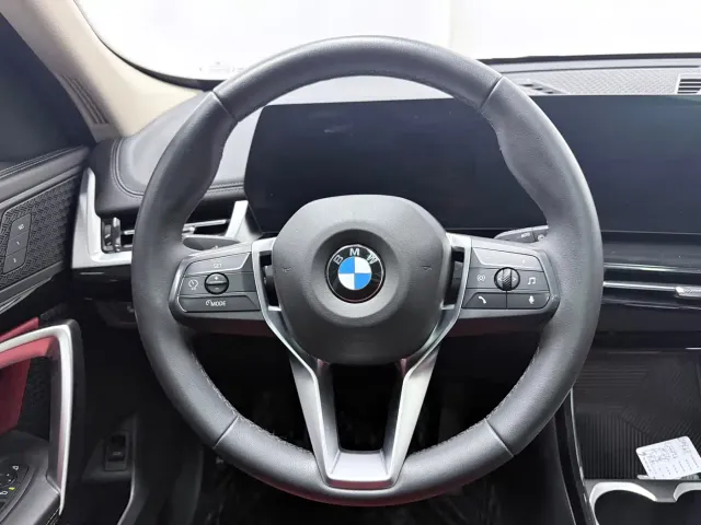 BMW X1 — Фото автомобиля 12