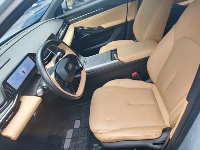 Geely Galaxy L6 — Фото автомобиля 14