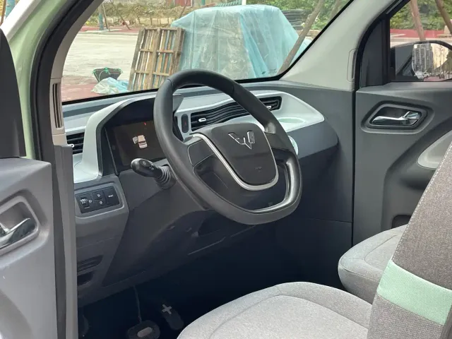 Wuling Hongguang Mini EV — Фото автомобиля 7
