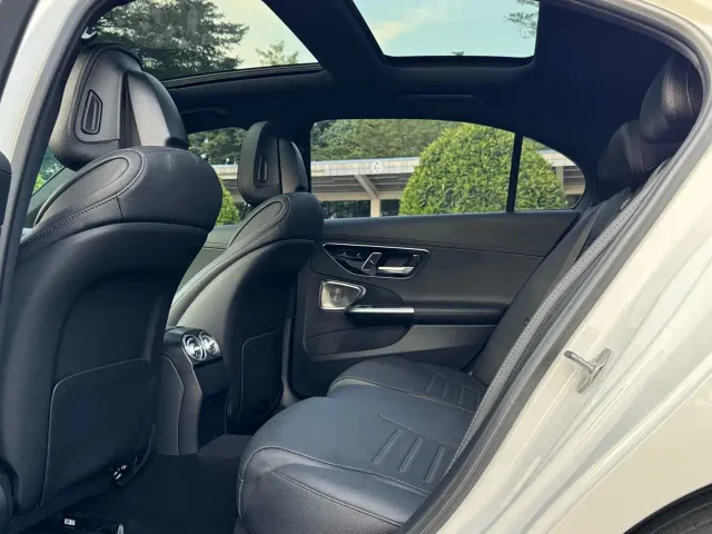 Mercedes-Benz C-Class — Фото автомобиля 8