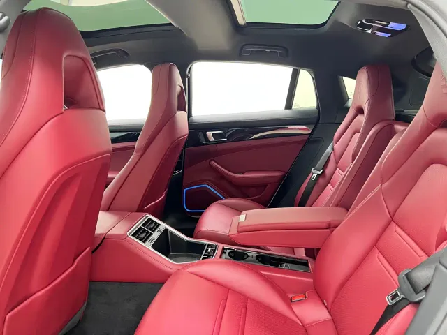 Porsche Panamera — Фото автомобиля 18