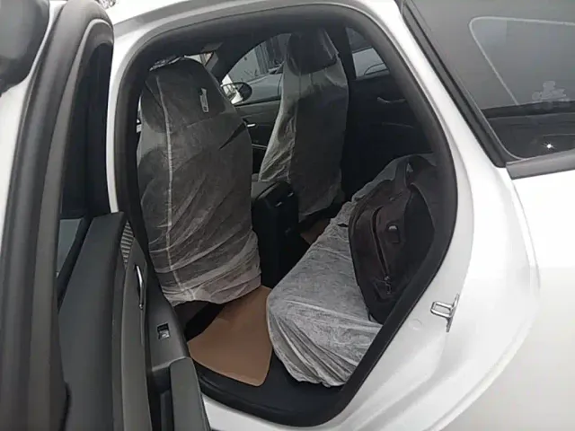 BYD Qin PLUS — Фото автомобиля 16