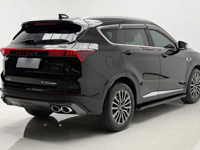 Jetour X70 Plus — Фото автомобиля 6