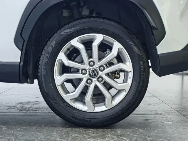 Toyota Frontlander — Фото автомобиля 9
