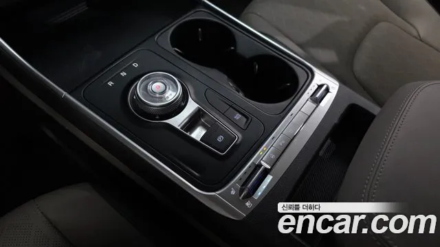 Kia Carnival — Фото автомобиля 12