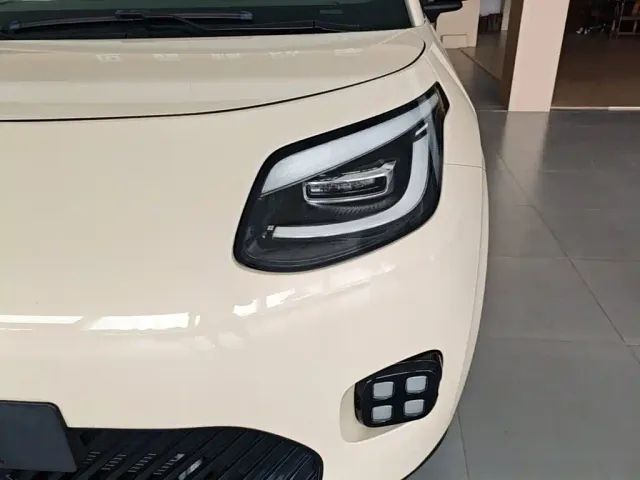 GAC Aion UT — Фото автомобиля 23