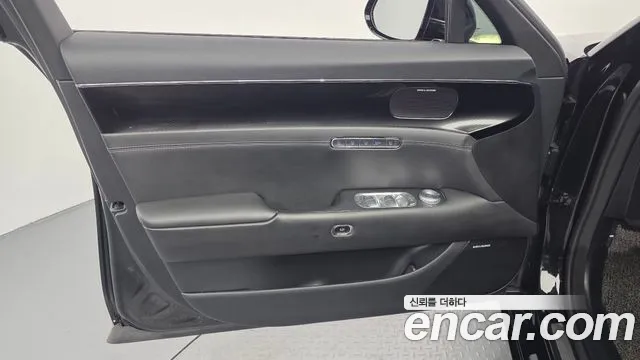 Genesis G90 Бензин 3.5 Turbo 2WD — Фото автомобиля 21