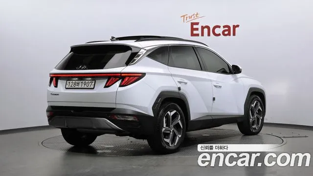 Hyundai Tucson Tucson (NX4) Бензин 1.6 турбо 2WD — Фото автомобиля 2