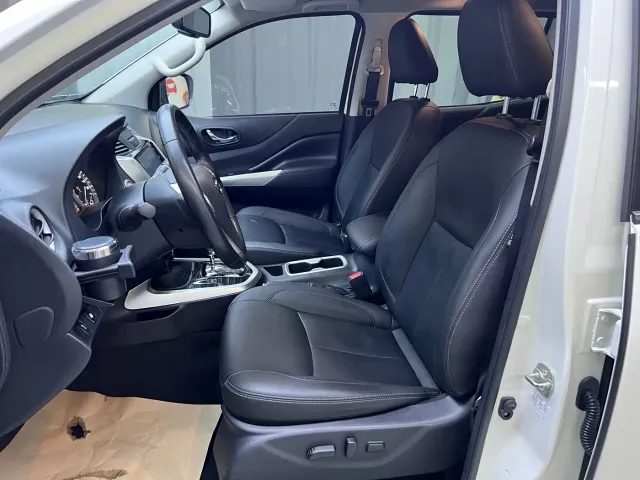 Nissan Terra — Фото автомобиля 11