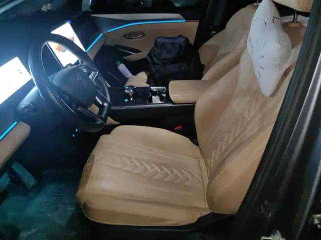 BYD Song L DM-i — Фото автомобиля 9