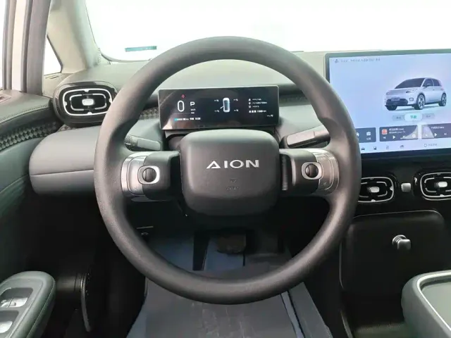 GAC Aion UT — Фото автомобиля 15
