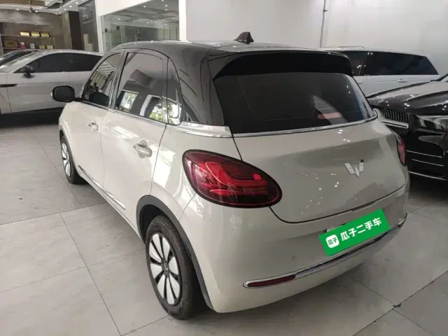 Wuling Bingo — Фото автомобиля 4
