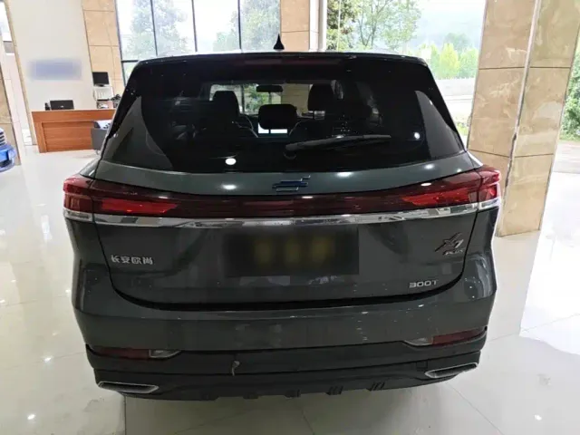 Changan X7 Plus — Фото автомобиля 3