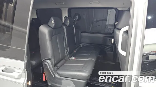 Hyundai Staria — Фото автомобиля 11