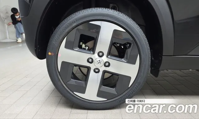 Hyundai Casper Electric — Фото автомобиля 5