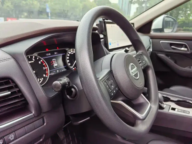 Nissan X-Trail — Фото автомобиля 21