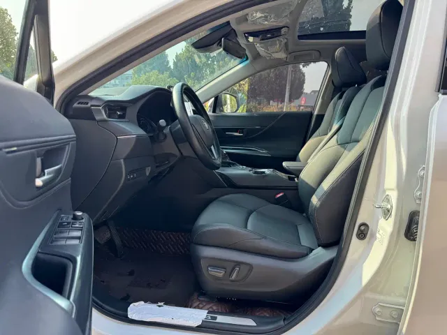 Toyota Venza — Фото автомобиля 9