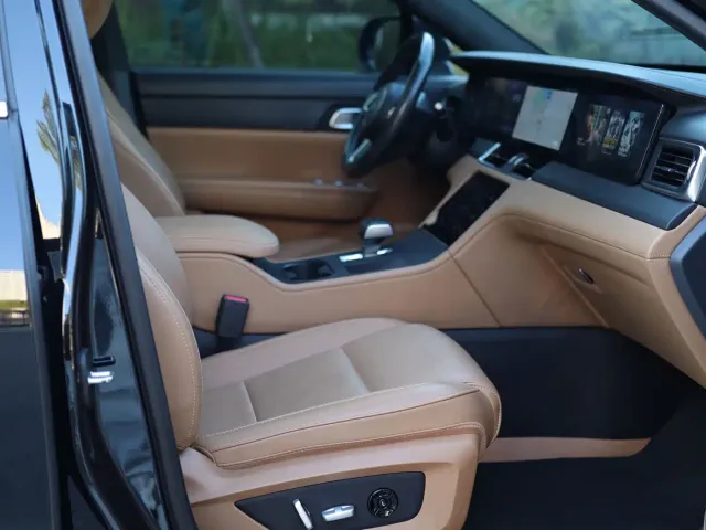 Li Auto ONE — Фото автомобиля 30
