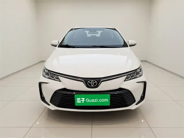 Toyota Corolla — Фото автомобиля 2