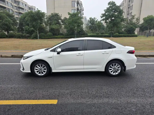 Toyota Corolla — Фото автомобиля 3