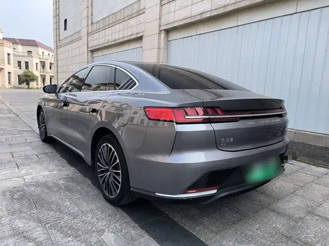 BYD Han — Фото автомобиля 4
