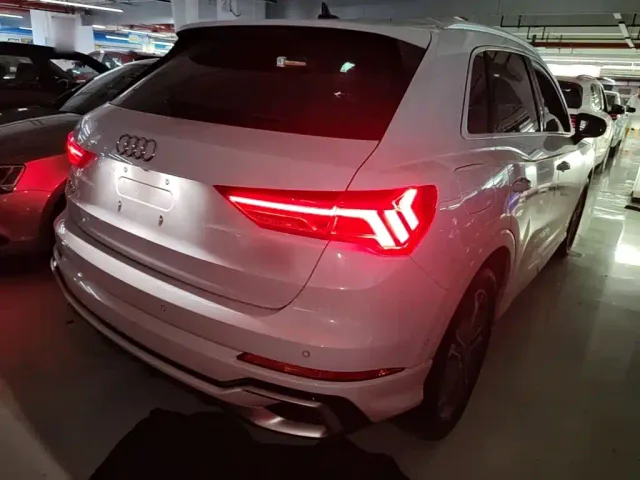 Audi Q3 — Фото автомобиля 6