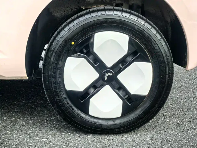 Wuling Hongguang Mini EV — Фото автомобиля 13