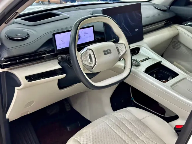 Geely Galaxy E5 — Фото автомобиля 8