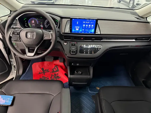 Honda Odyssey — Фото автомобиля 9