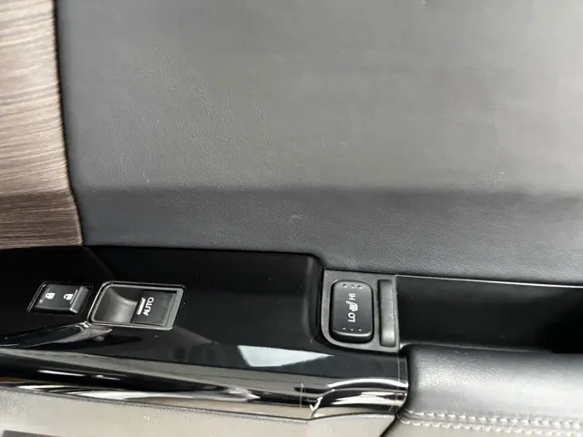Honda Odyssey — Фото автомобиля 25