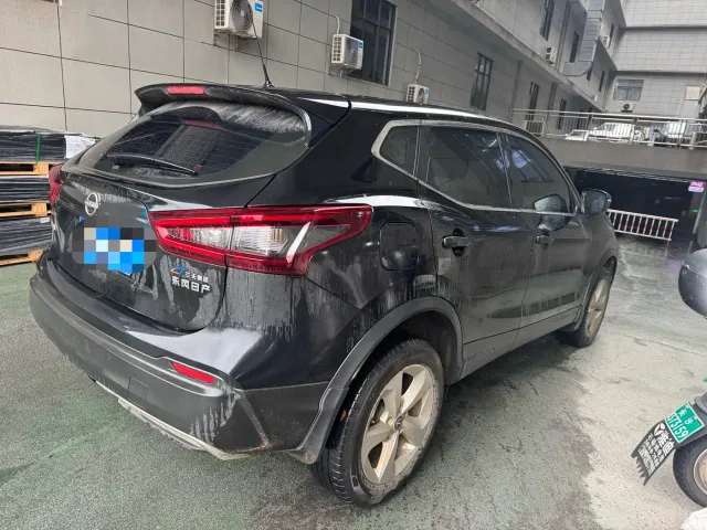Nissan Qashqai — Фото автомобиля 8