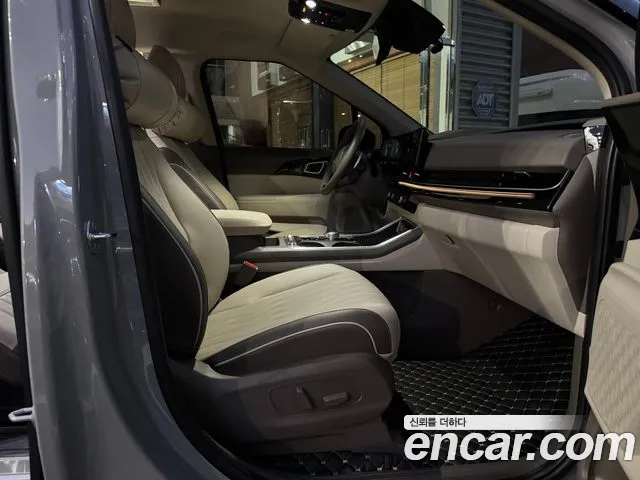 Kia Carnival 4th Gen — Фото автомобиля 18